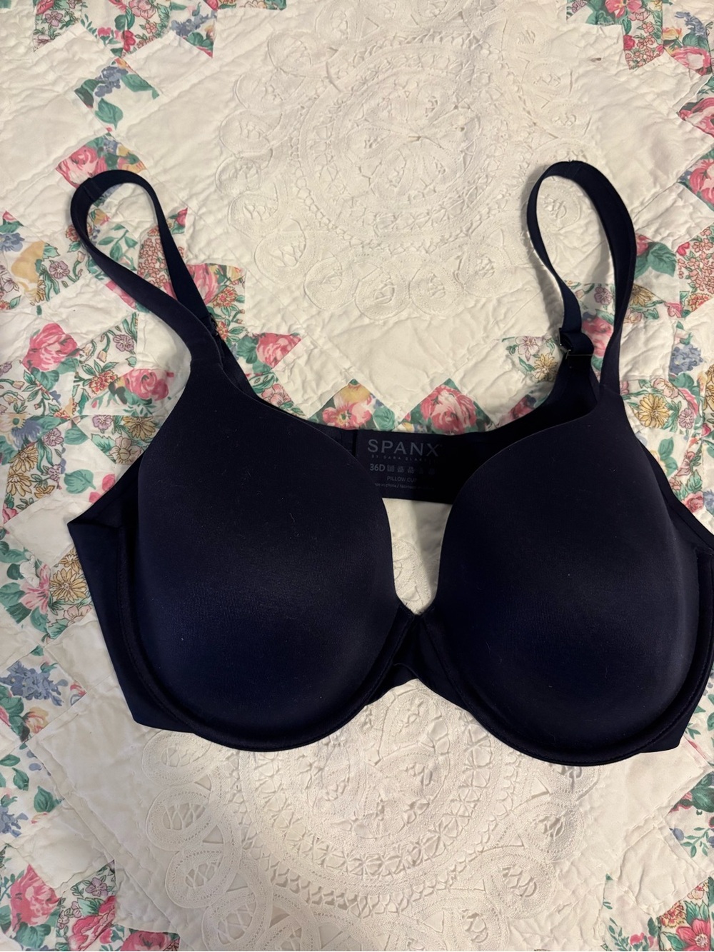 SPANX Women's Navy T-Shirt Bra - Smooth Support